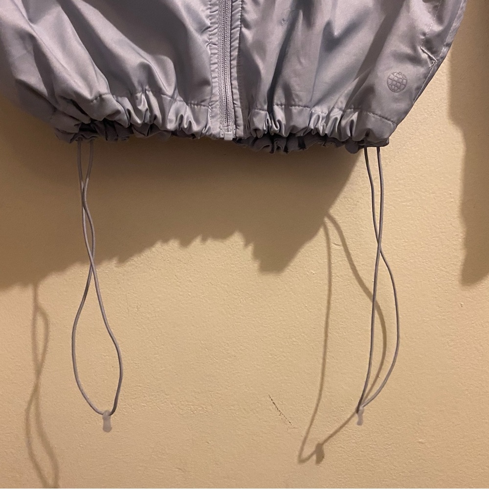 Men's Adidas Own The Run Jacket In A Size M - image 2